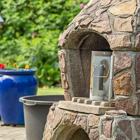 Tess - 50m From The Sea By Interhome *