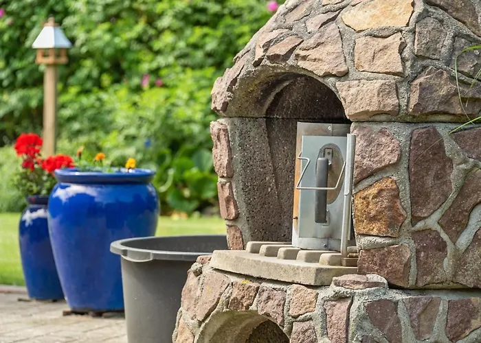 Tess - 50m From The Sea By Interhome *